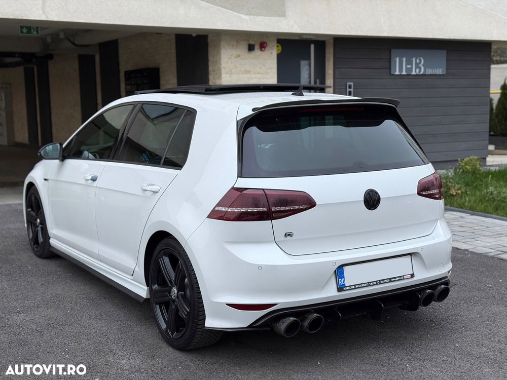 Volkswagen Golf R 4Motion BlueMotion Technology DSG - 3