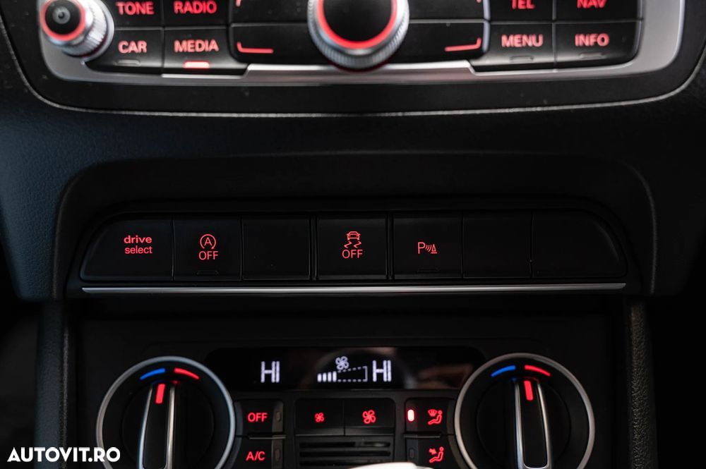 Audi Q3 2.0 TDI Quattro S tronic sport - 16