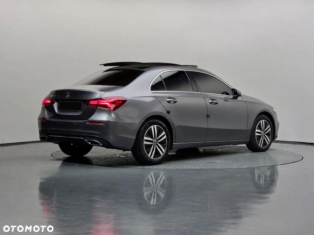 Mercedes-Benz Klasa A 220 7G-DCT AMG Line - 5