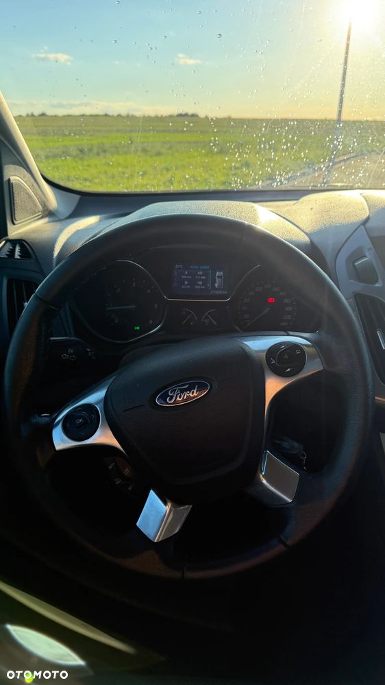 Ford Tourneo Connect Gr 1.6 TDCi Titanium - 18