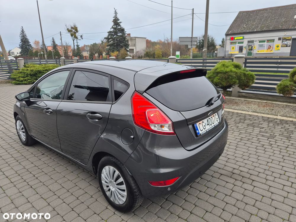 Ford Fiesta - 5