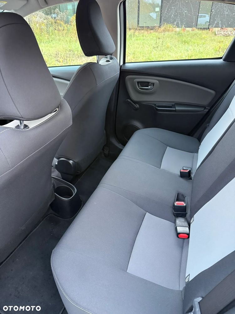 Toyota Yaris - 14