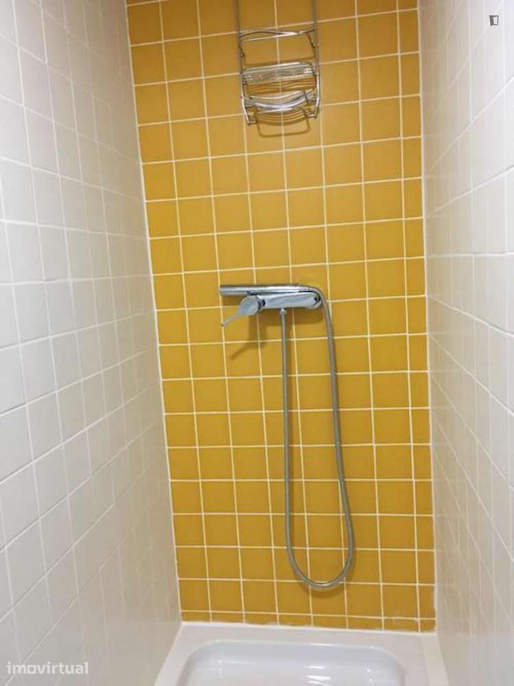 Estúdio - localizado em Alta Universitária Coimbra - Grande imagem: 4/5