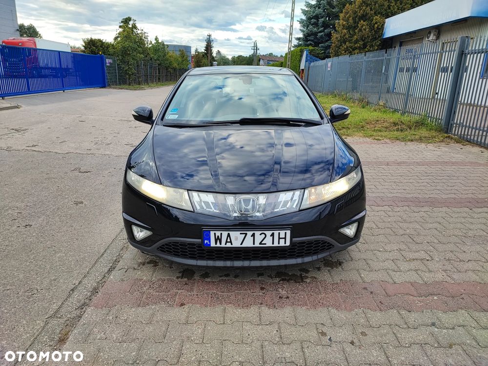 Honda Civic 1.8 Executive - 2