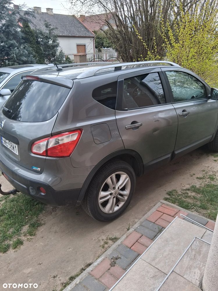 Nissan Qashqai 1.6 dCi DPF tekna - 8