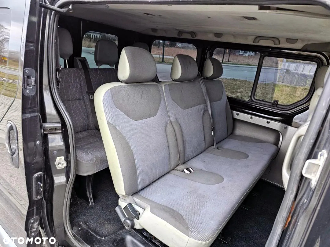 Opel Vivaro - 22