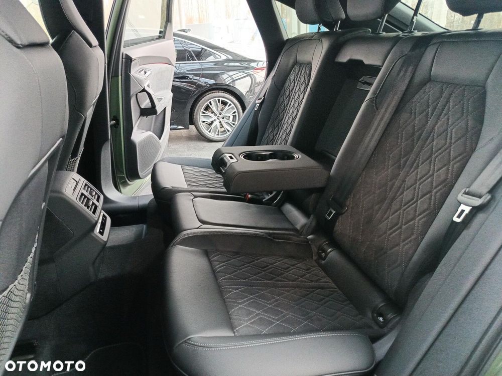 Audi Q5 Sportback - 29