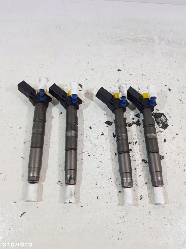 WTRYSKIWACZ PALIWA A6540700187 MERCEDES W213 W205 2.0 CDI 654920 - 2