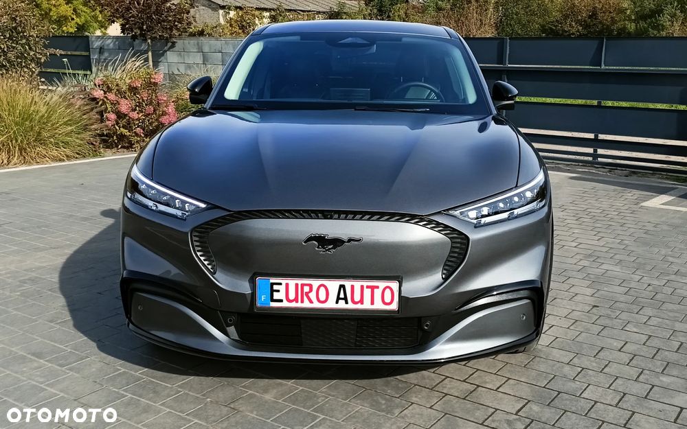 Ford Mustang ver-premium - 3