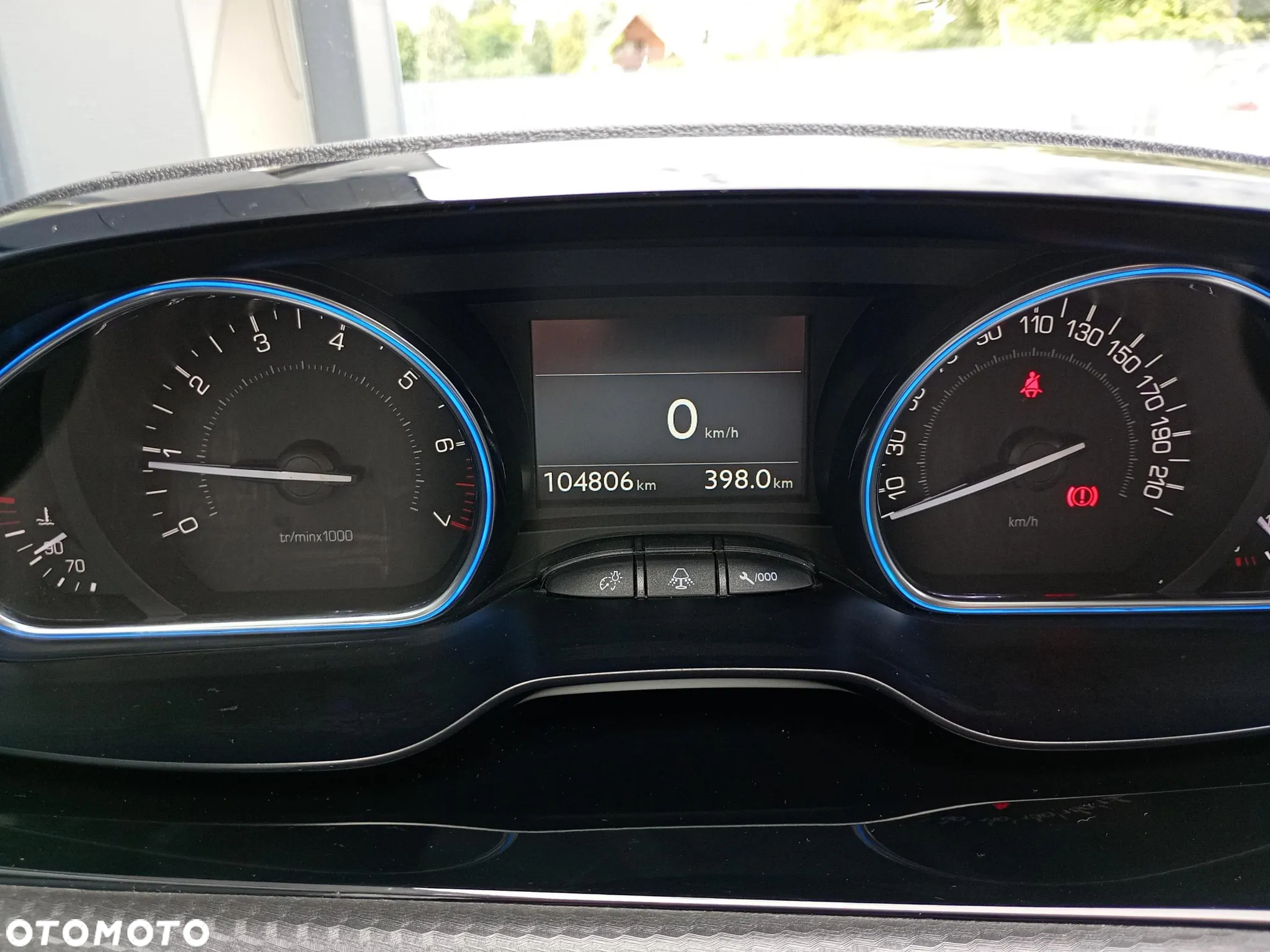 Peugeot 2008 1.2 Pure Tech GPF Allure S&S - 14