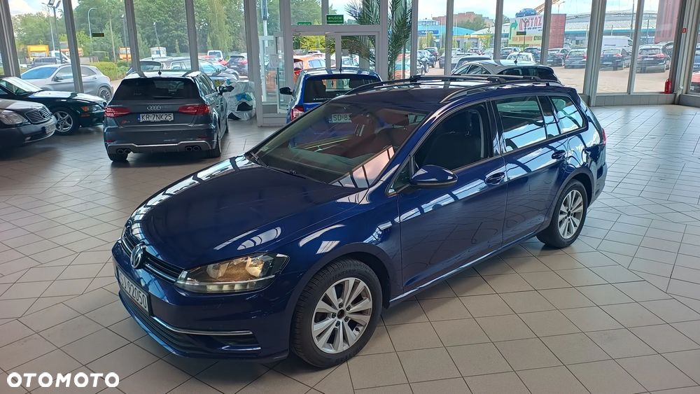 Volkswagen Golf - 5