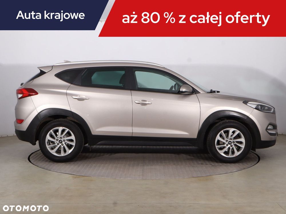 Hyundai Tucson - 8