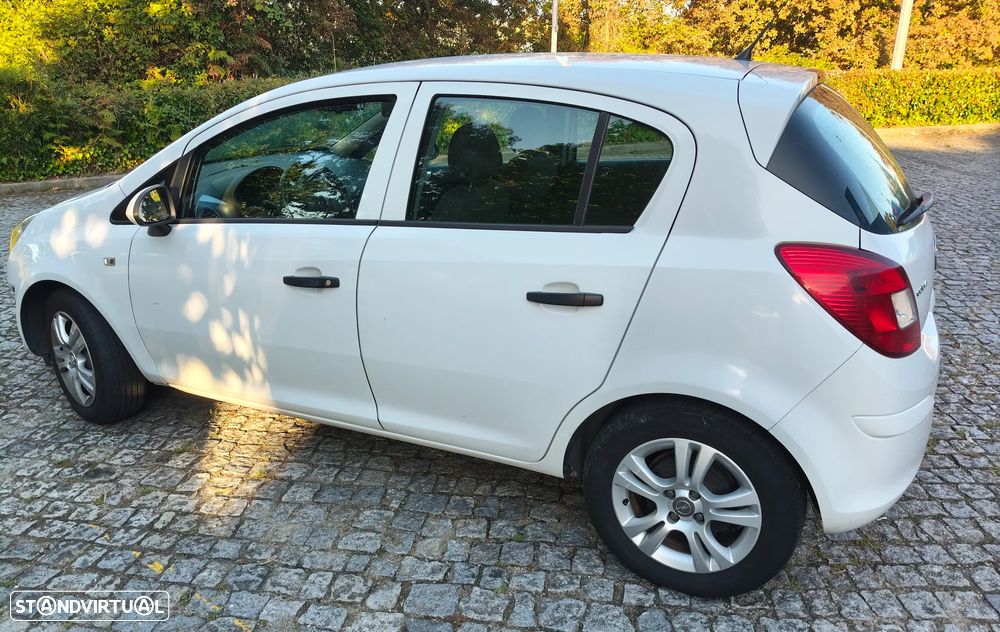 Opel Corsa 1.3 CDTI - 4