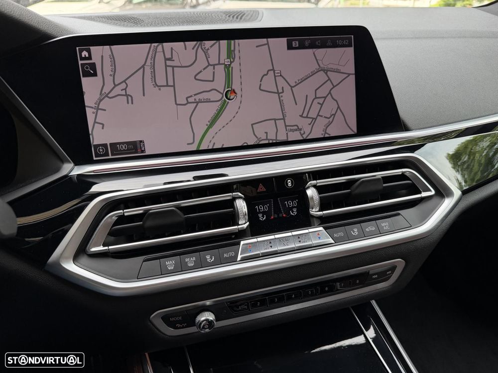 BMW X5 30 d xDrive Pack M - 24