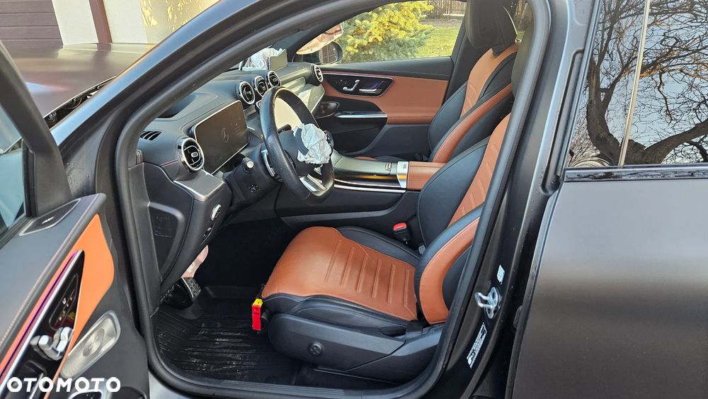 Mercedes-Benz GLC - 25