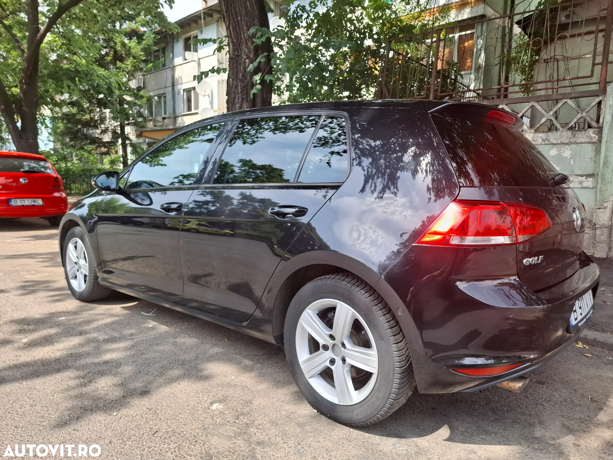 Volkswagen Golf 1.6 TDI BlueMotion Technology DPF Comfortline - 7