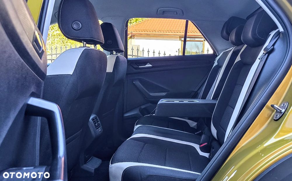 Volkswagen T-Roc 1.5 TSI ACT Premium - 10