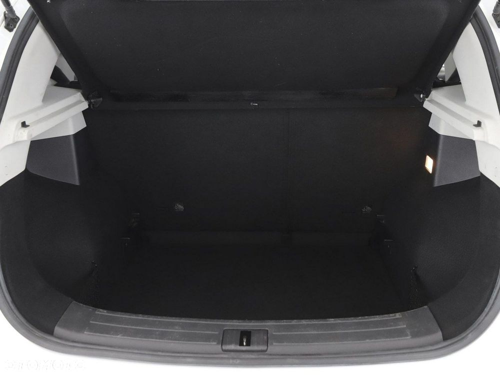 MG ZS ICE 1.5 VTI-tech Luxury - 21