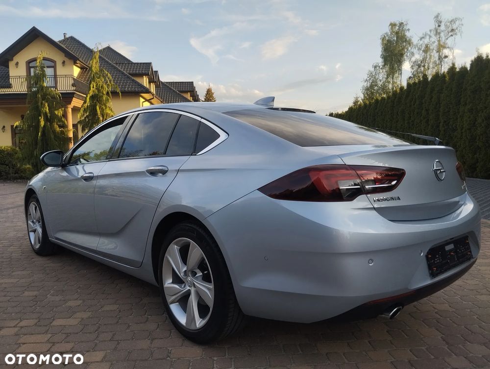 Opel Insignia 2.0 CDTI Executive S&S - 4