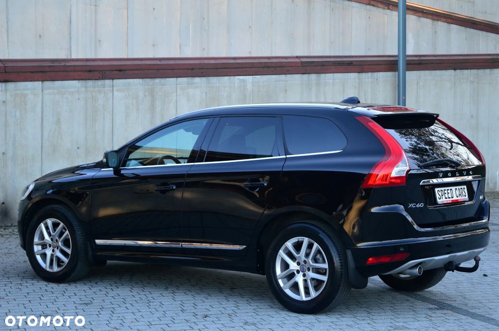 Volvo XC 60 - 6