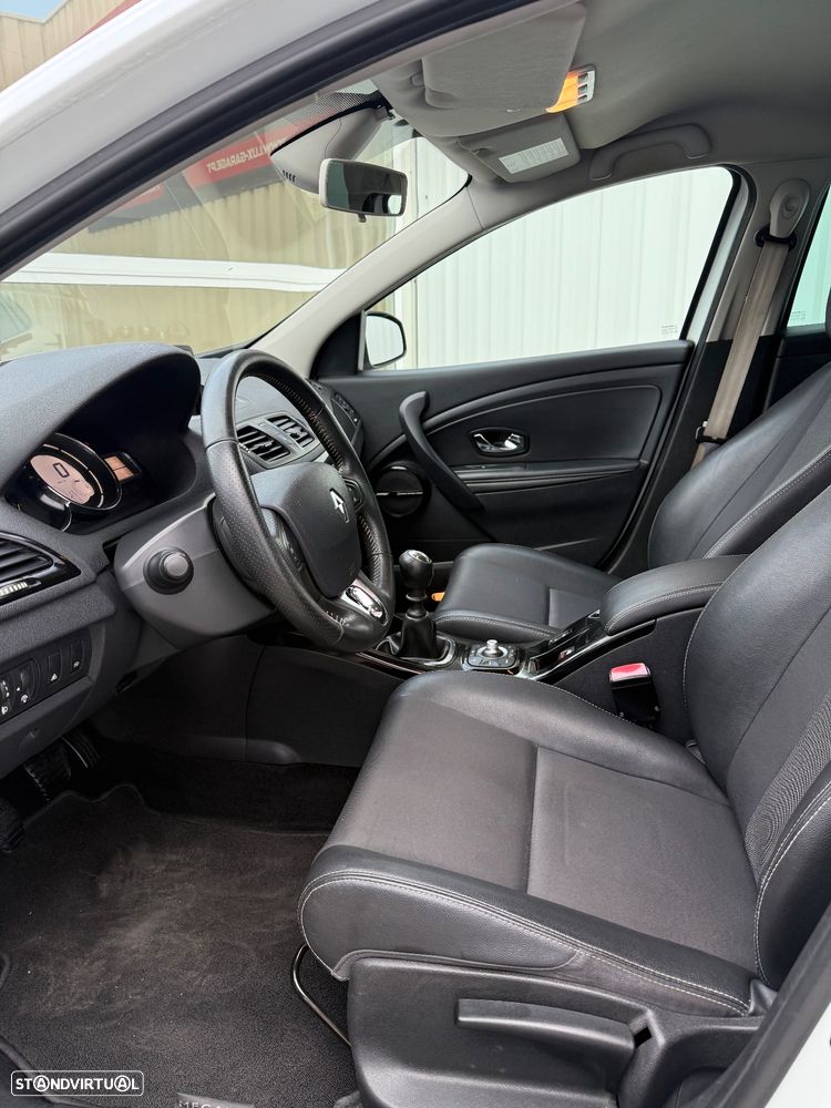 Renault Mégane Sport Tourer 1.5 dCi Bose Edition - 4