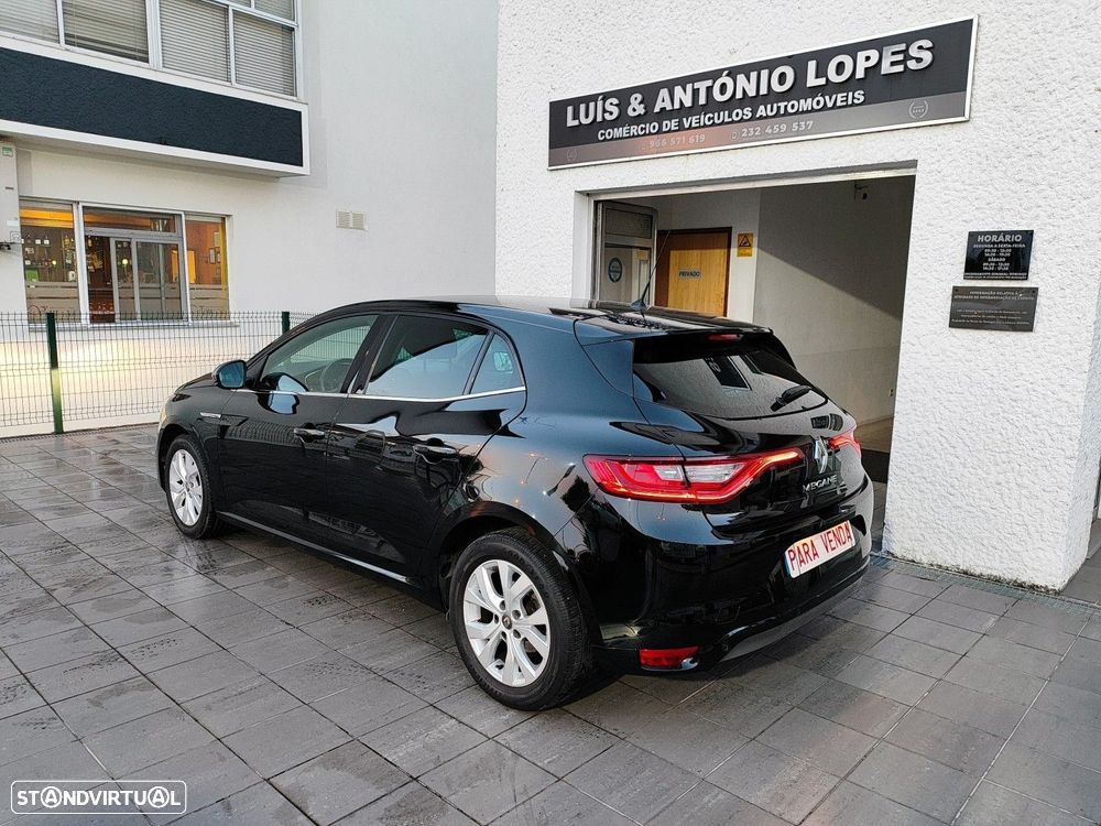 Renault Mégane 1.3 TCe Limited J17 - 28
