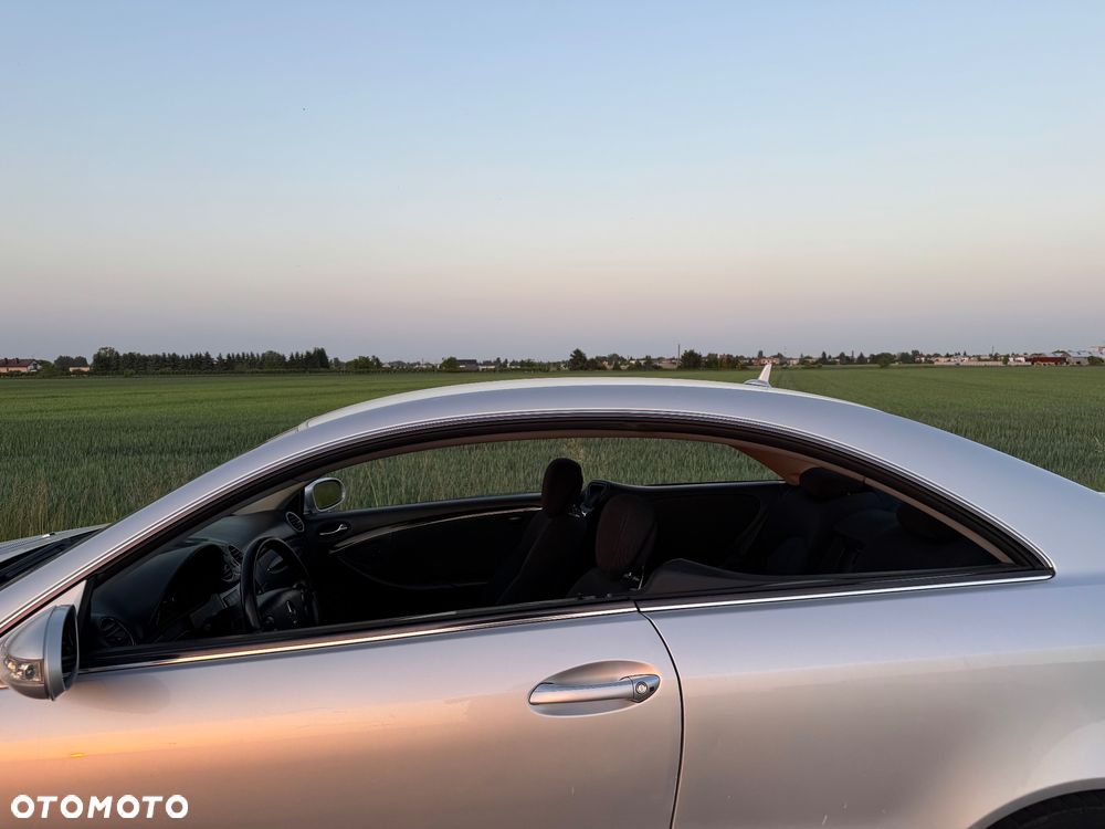 Mercedes-Benz CLK 220 CDI Elegance - 11