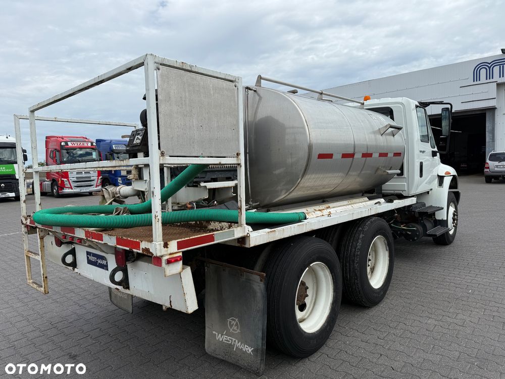 International Dura Star 4400 SBA 6x4 - 5