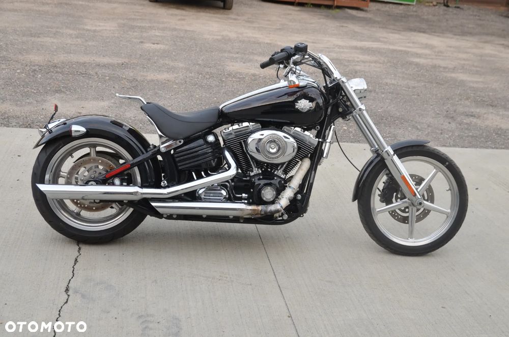 Harley-Davidson Softail Breakout - 9