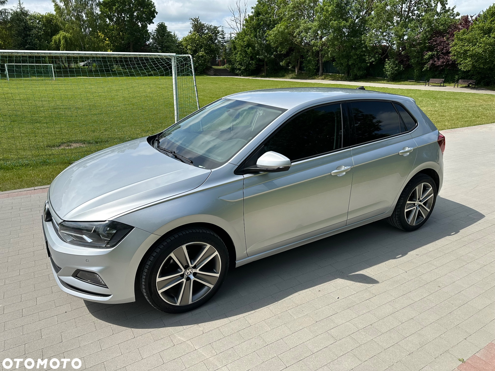 Volkswagen Polo 1.6 TDI SCR Comfortline - 3
