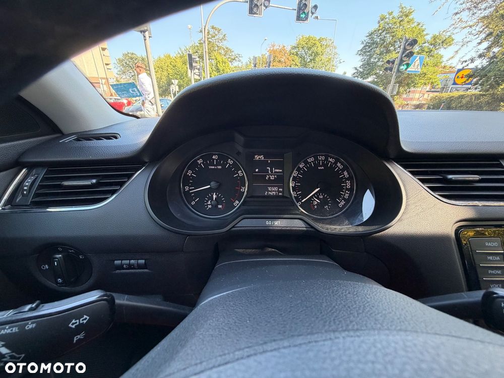 Skoda Octavia 1.4 TSI Ambition - 21