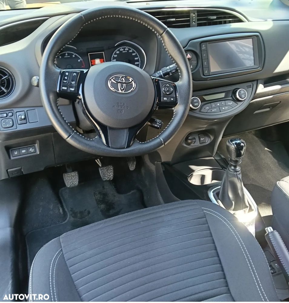 Toyota Yaris 1.5 L VVT-iE Start - 5