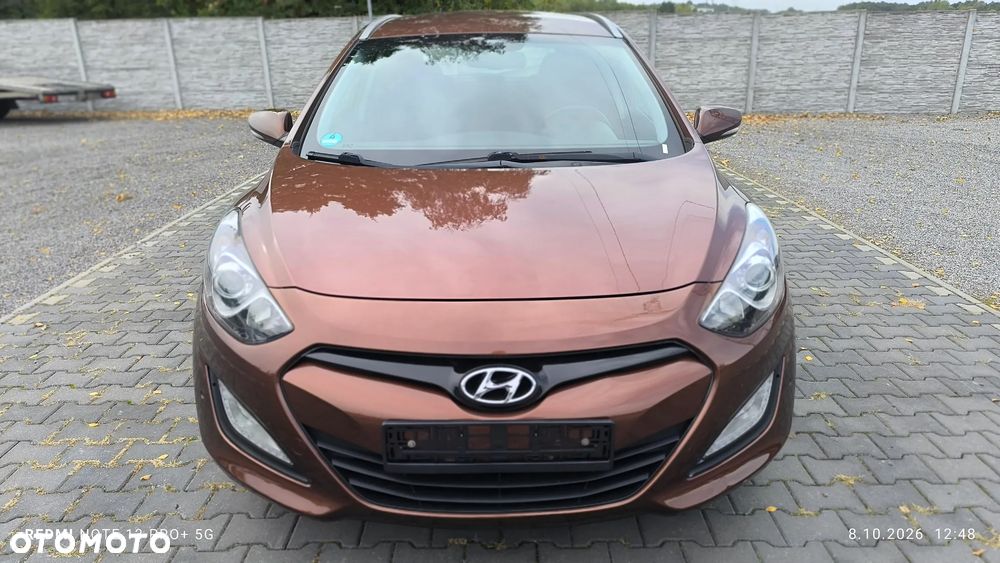 Hyundai i30 1.6 Premium - 14