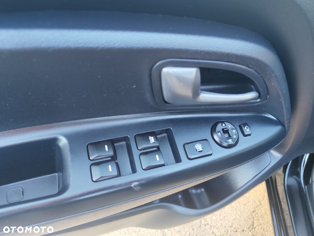 Kia Rio 2015 photo 4