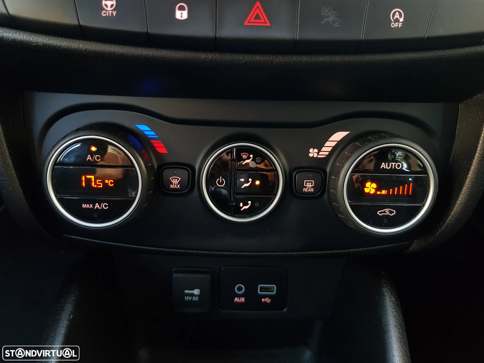 Fiat Tipo Station Wagon 1.6 M-Jet Lounge Tech J17 - 41