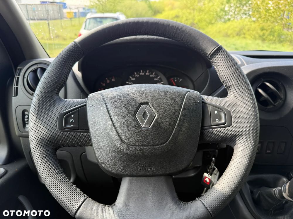 Renault Master - 15
