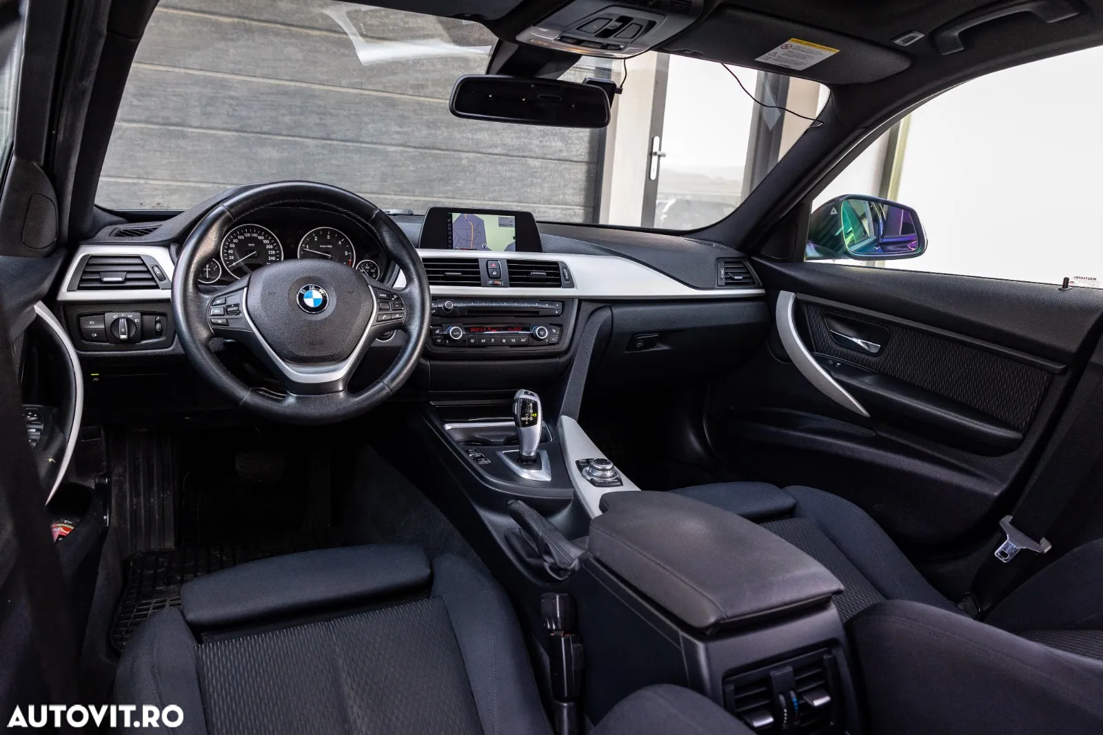 BMW Seria 3 - 15