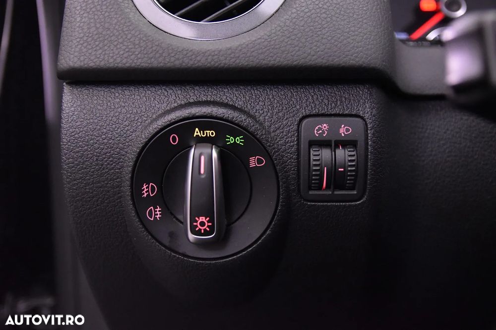 Volkswagen Tiguan 2.0 TDI 4Motion Sport & Style - 11