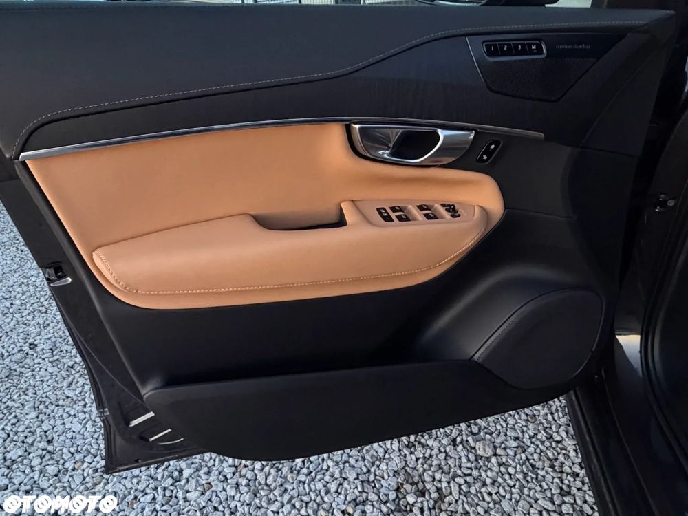 Volvo XC 90 T8 AWD Recharge Ultimate Dark - 25