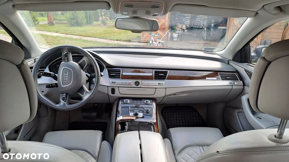 Audi A8 4.2 TDI Quattro - 9