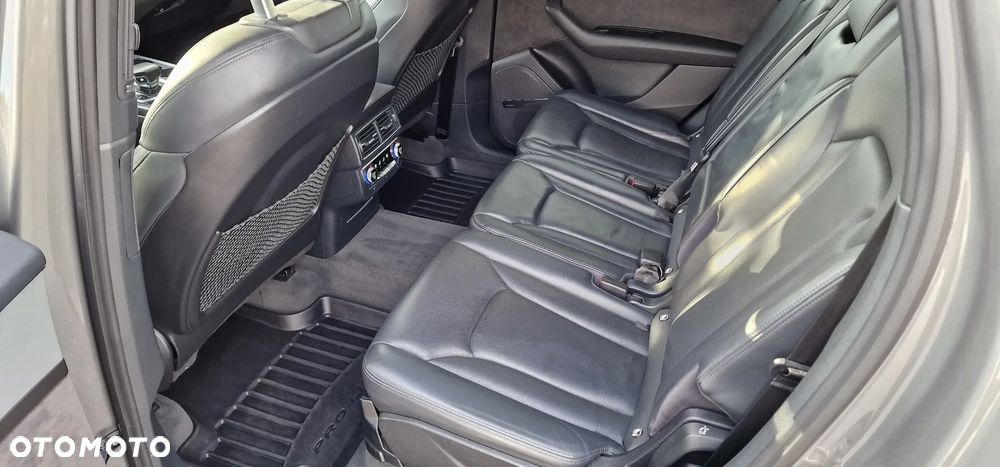 Audi Q7 3.0 TDI Quattro Tiptr - 11