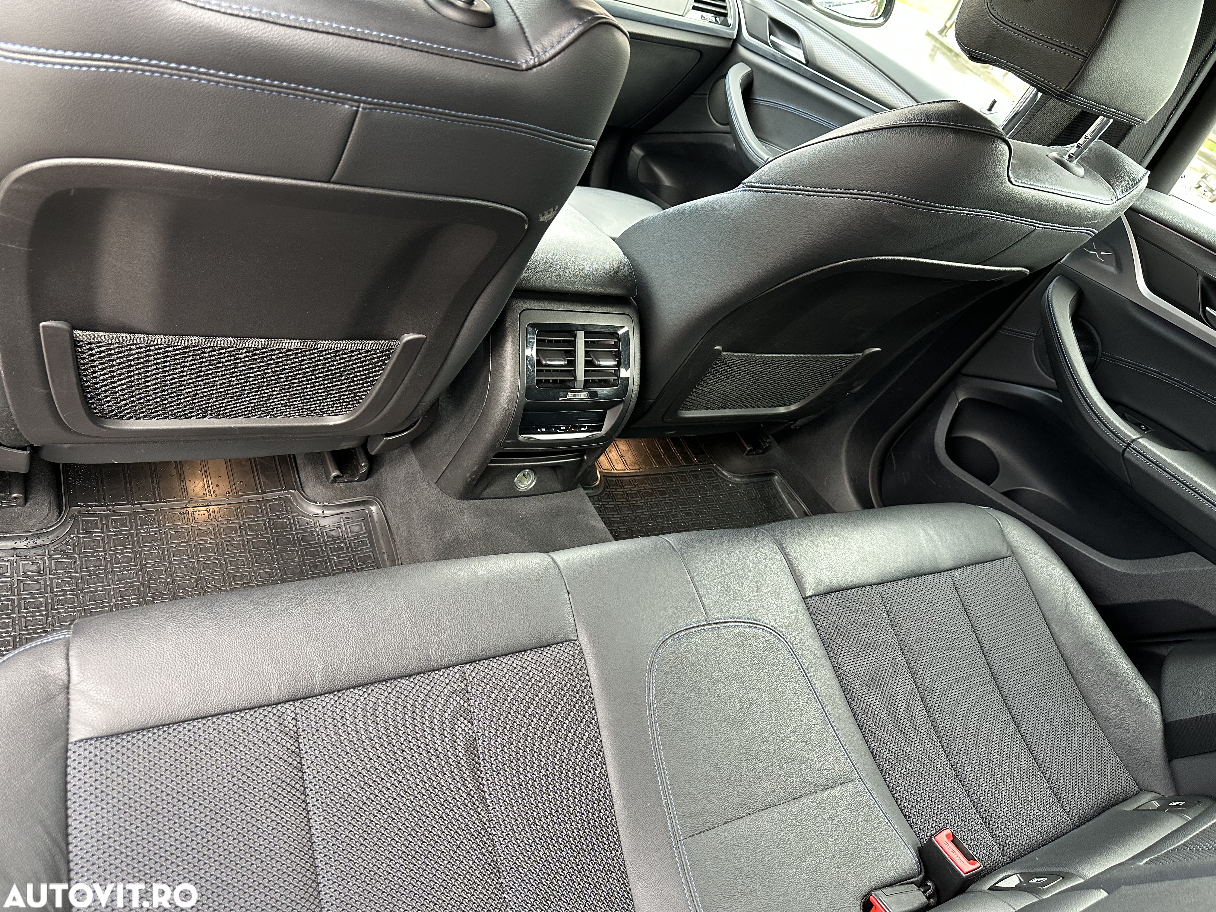 BMW X4 xDrive20d - 8