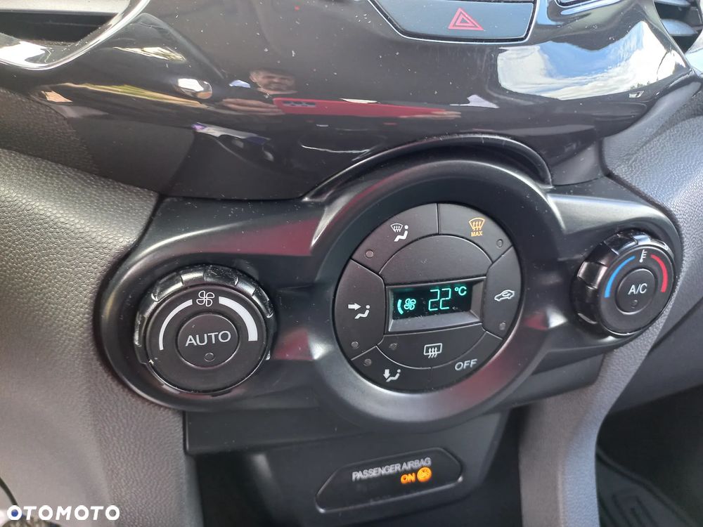 Ford EcoSport - 22