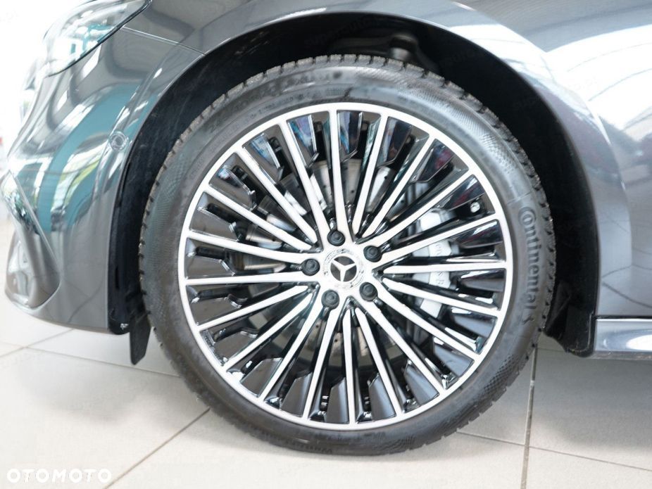 Mercedes-Benz Klasa E 220 d mHEV 4-Matic AMG 9G-Tronic - 17