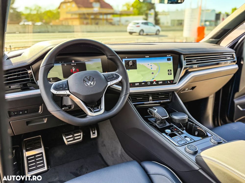 Volkswagen Touareg V6 TDI 4MOTION R-Line - 20
