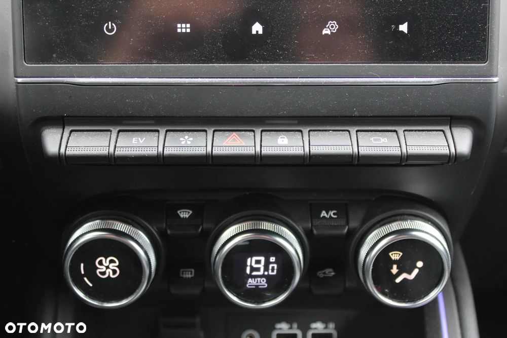 Renault Clio 1.6 E-TECH Intens - 23