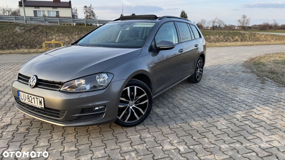Volkswagen Golf 2.0 TDI BlueMotion Technology Cup - 1