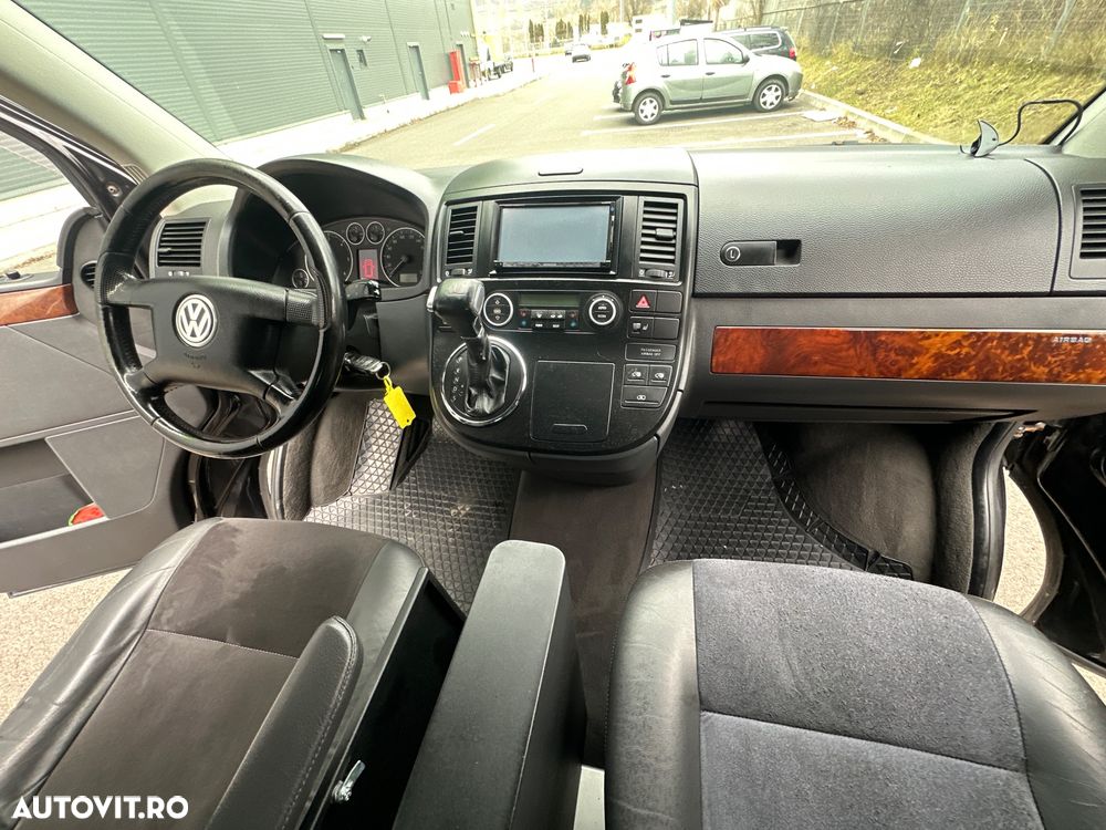 Volkswagen Multivan - 6