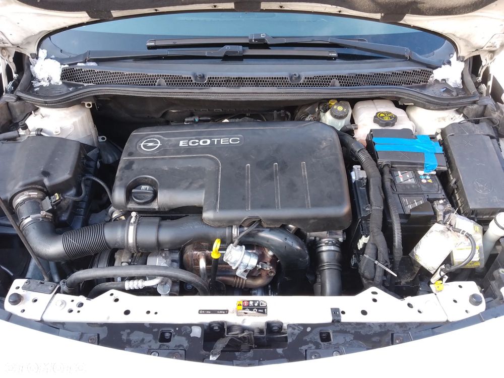 Opel Astra 1.7 CDTI - 16
