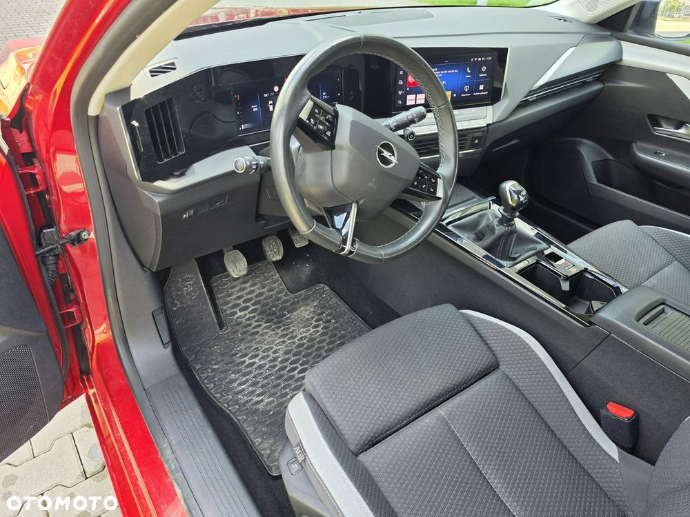 Opel Astra 1.2 Turbo Enjoy - 14